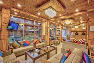 Snow Peak Retreat Manali