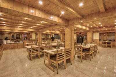 Snow Peak Retreat Manali