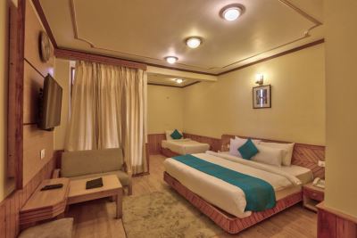 Snow Peak Retreat Manali