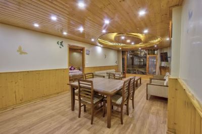 Snow Peak Retreat Manali