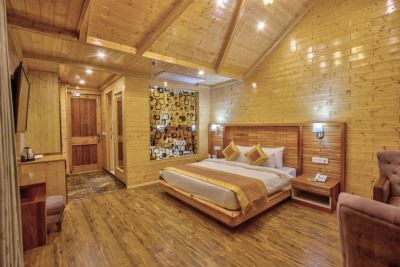 Snow Peak Retreat Manali