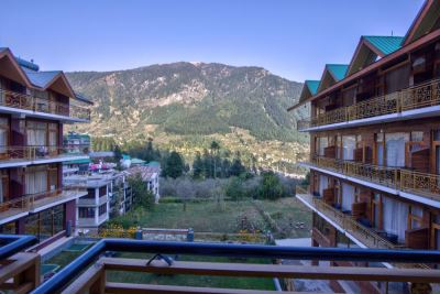 Snow Peak Retreat Manali